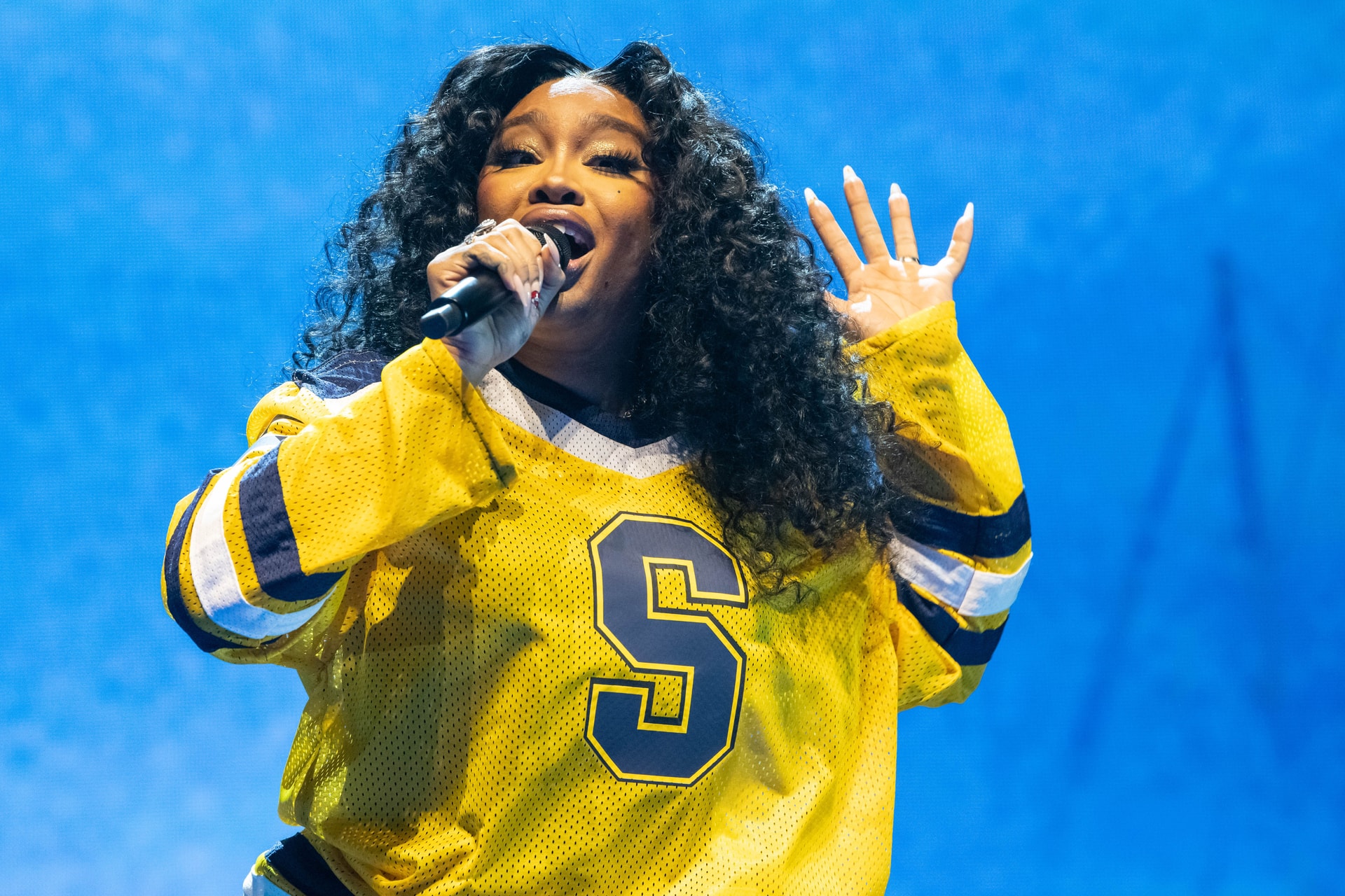 Лауреат премии "Грэмми" SZA - Скорпион, и, друзья, это видно.  The Washington Post via Getty Image